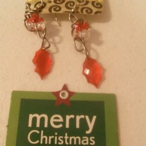 ⛄Handmade Red Holly Twisted Wire Earrings⛄